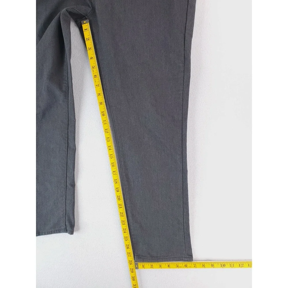 Banana Republic Jeans Men 35x28* Gray Travel Pant Athletic Tapered Stretch Denim
